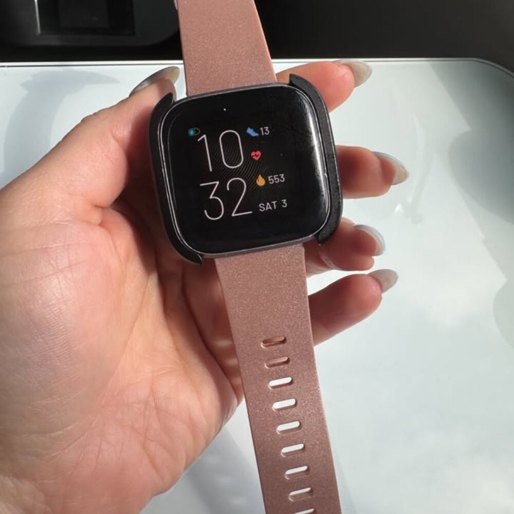 Fitbit Versa 2 Smartwatch – Rose Gold + Extra Bands & Charger